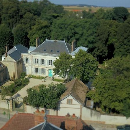 Yxie - Manoir Des Arts Bed & Breakfast Villeblevin Dış mekan fotoğraf