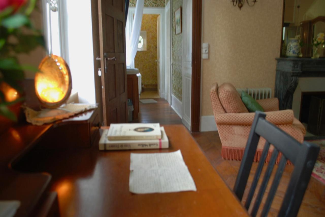 Yxie - Manoir Des Arts Bed & Breakfast Villeblevin Dış mekan fotoğraf