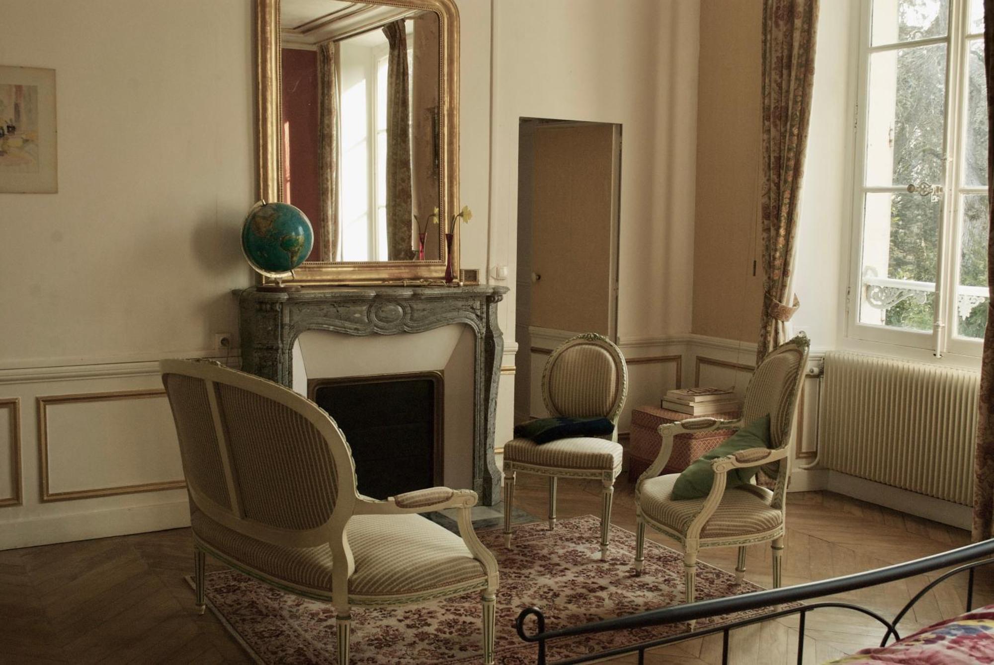 Yxie - Manoir Des Arts Bed & Breakfast Villeblevin Oda fotoğraf